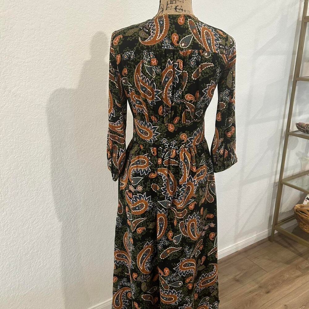Paisley Bandana Print Stradivarius 3/4 length sleeve button down midi dress - Picture 5 of 7